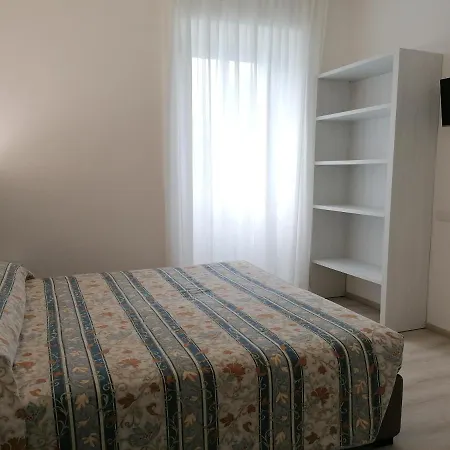 Casa Romani Lake Apartments Torbole Sul Garda Exterior foto
